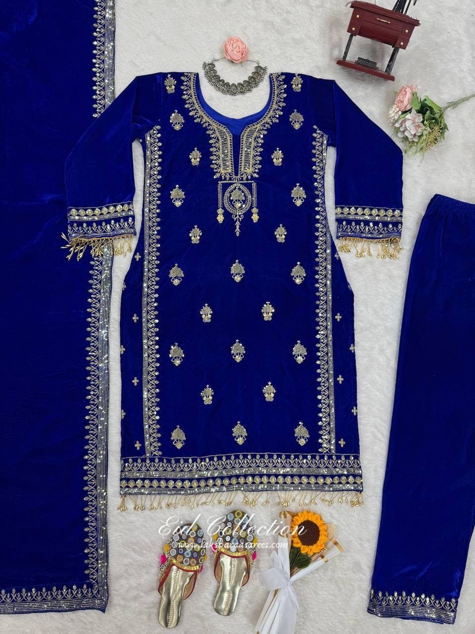 SIRA — Velvet Pakistani Designer Suit