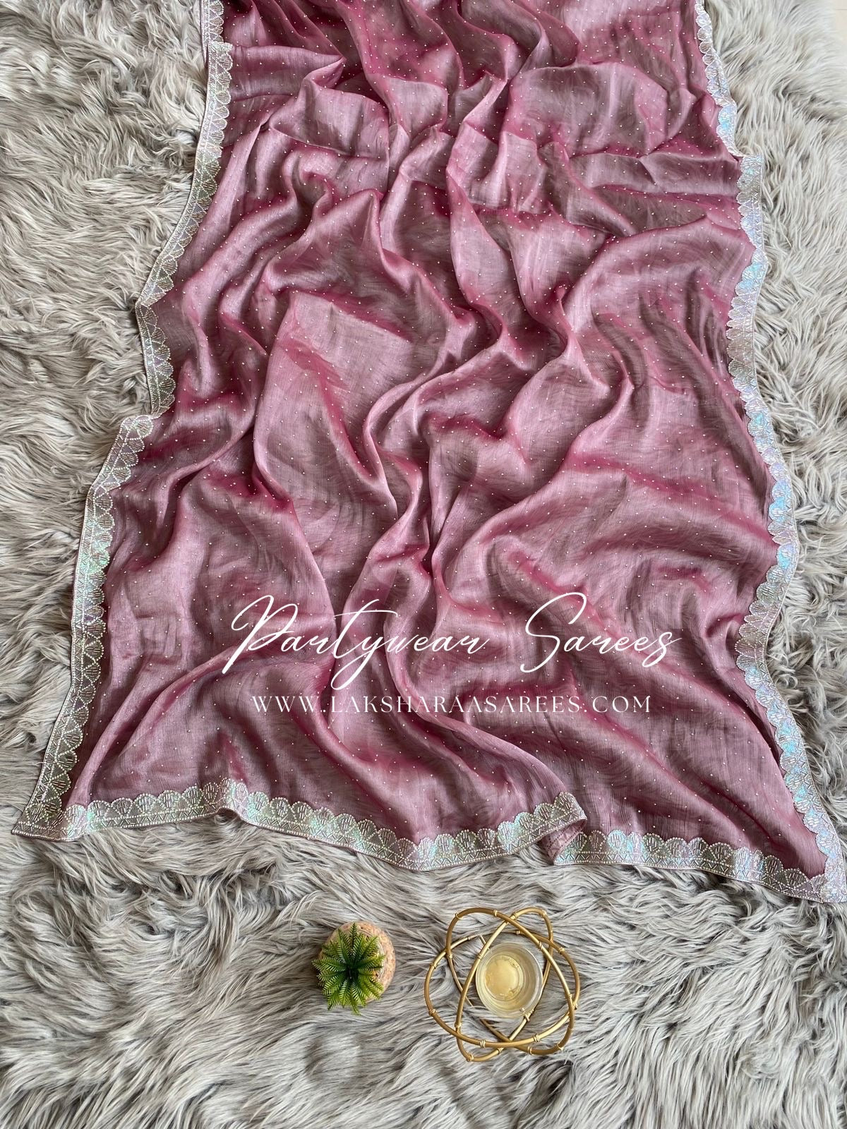 VIDYA — Luxury Shimmer Silk Saree with Grand Jarkan Border Work