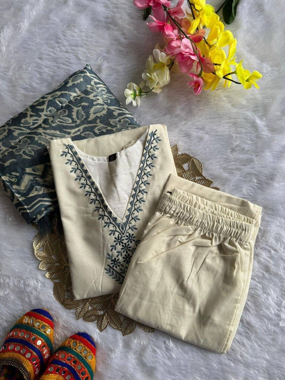 Festive Special Off White Kadhi Kurti Set