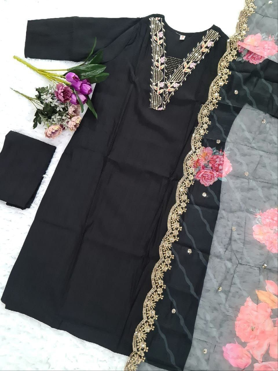 Black Floral Kurti Set