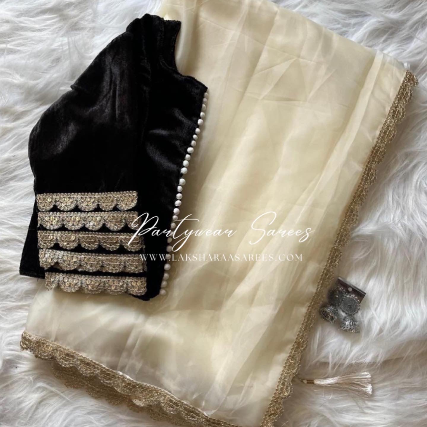 SAHANA - Silk tissue saree with pretty sequinned border