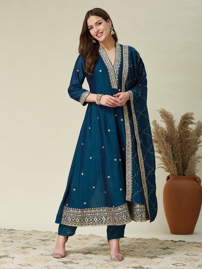 Vichitra Silk Kurta Sets