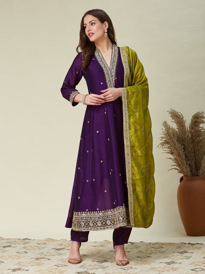 Vichitra Silk Kurta Sets