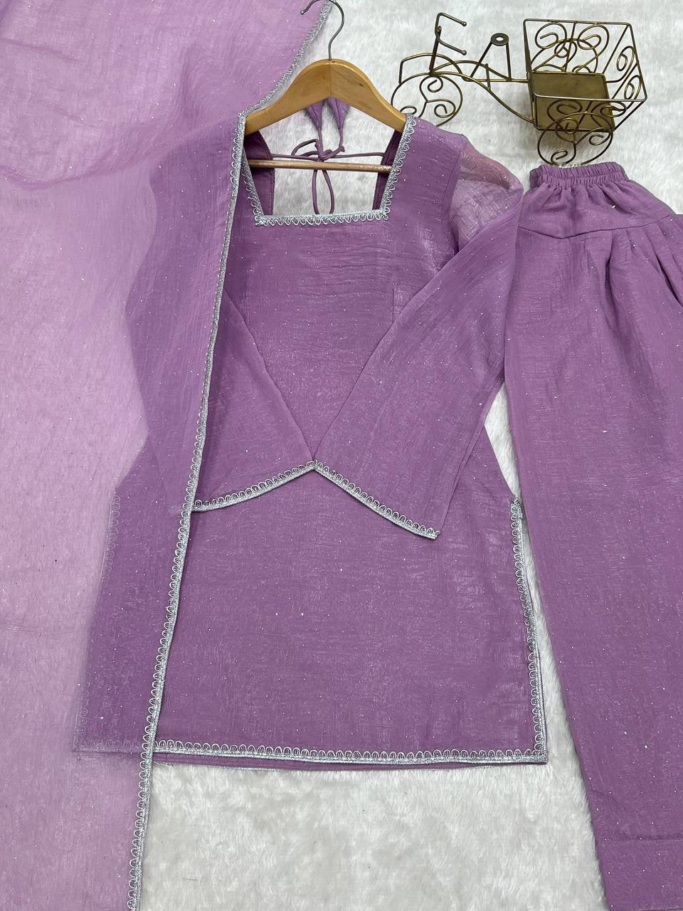 AMORA — Crunchy Silk Designer Suit