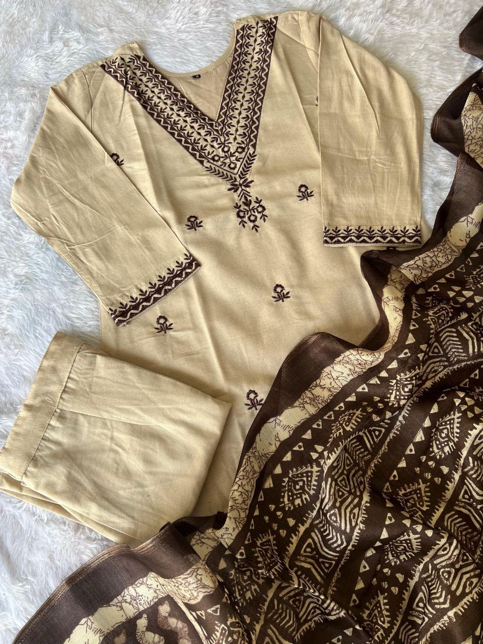 Kurtis - Laksharaa Sarees