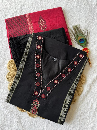 Black Kurtis - Laksharaa Sarees
