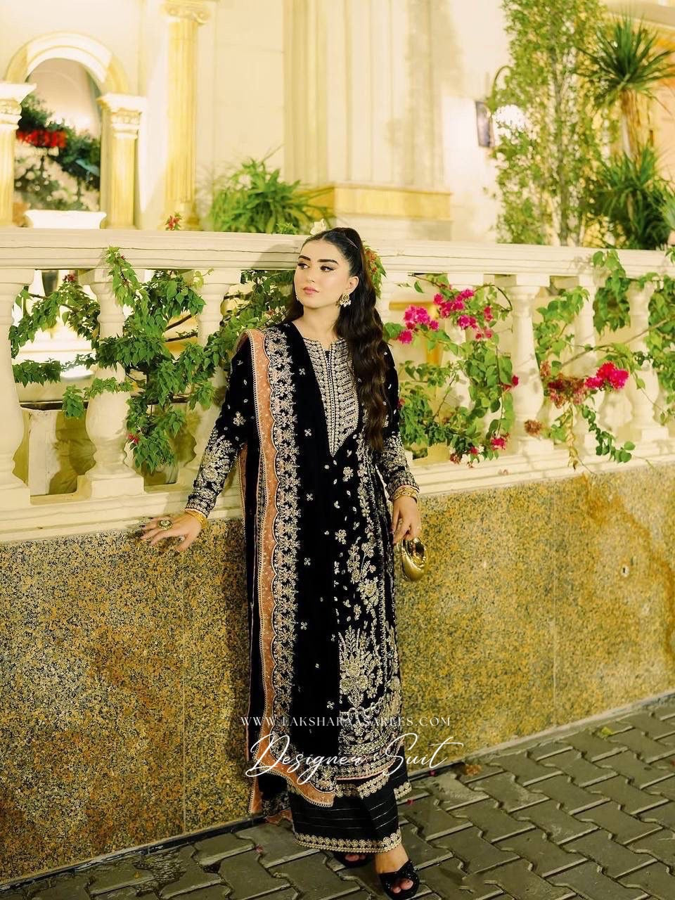 SHRIYA — Pakistani Velvet Suit - Laksharaa Sarees