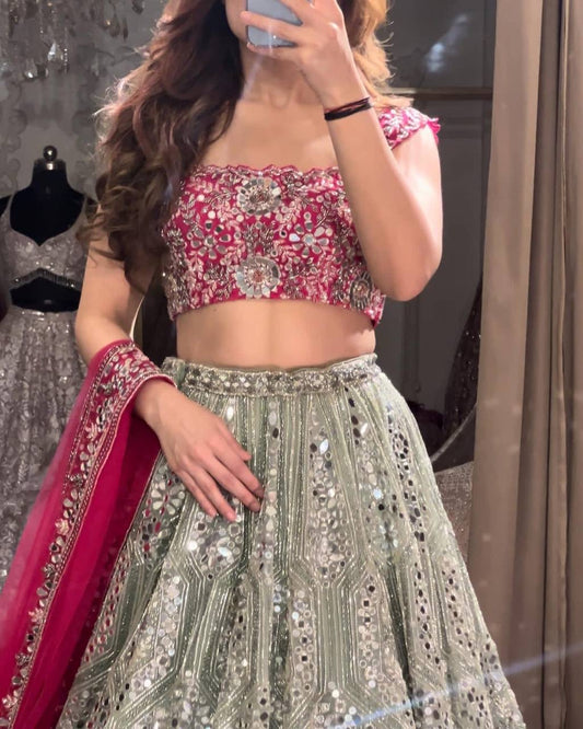 Niralii Muhalai Pink Lehenga Set