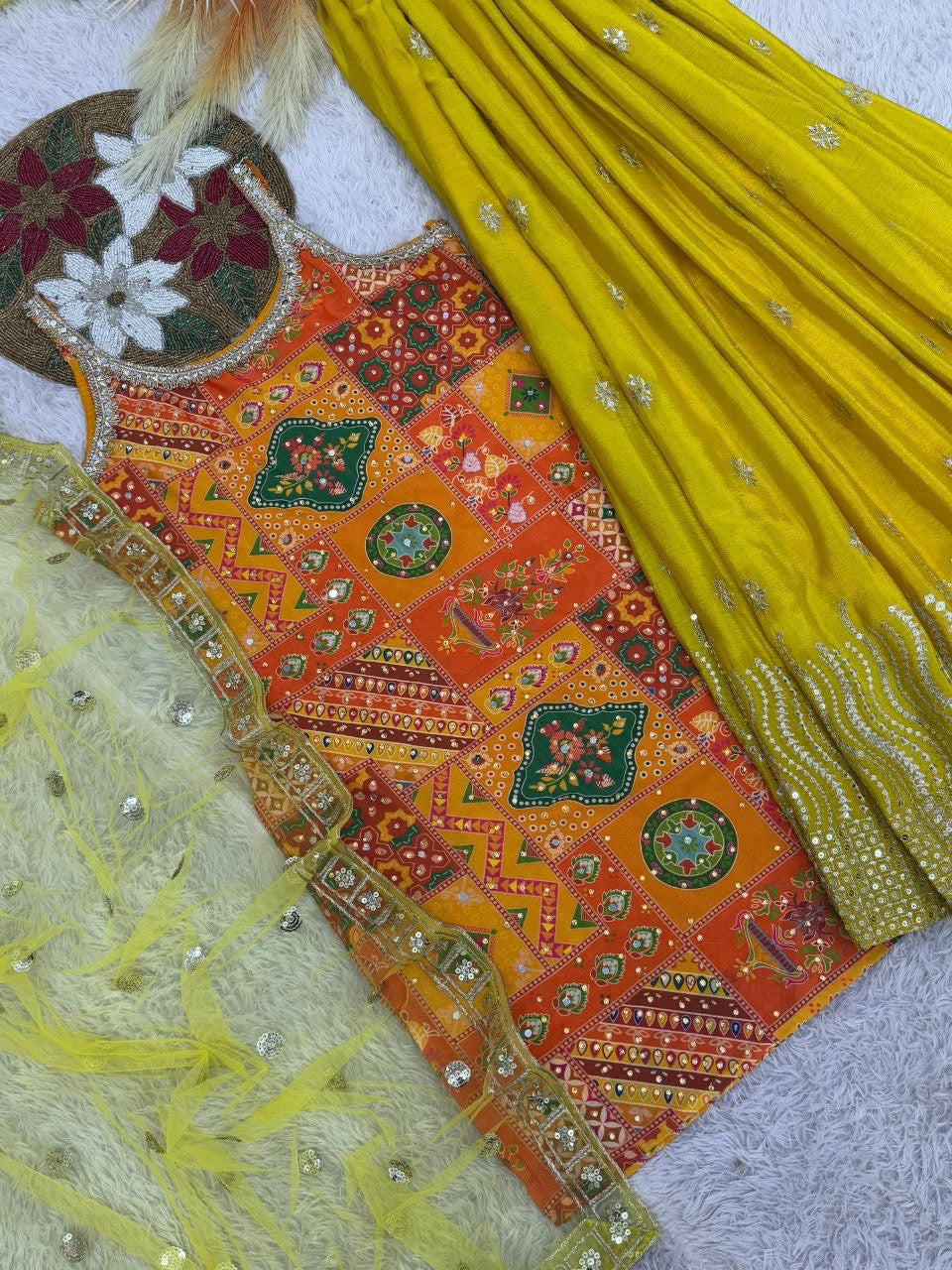 LAIBA — Premium Mirror Work Pallazo Suit