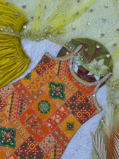 LAIBA — Premium Mirror Work Pallazo Suit