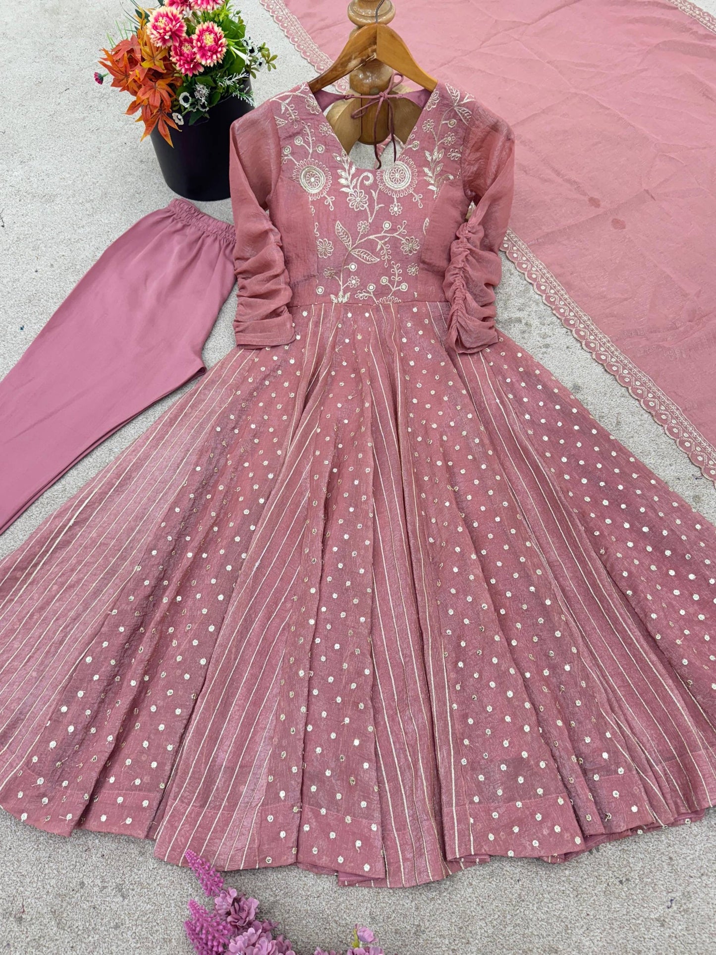 AMELIA — Crunchy Anarkali Suit
