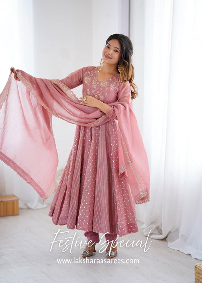 AMELIA — Crunchy Anarkali Suit