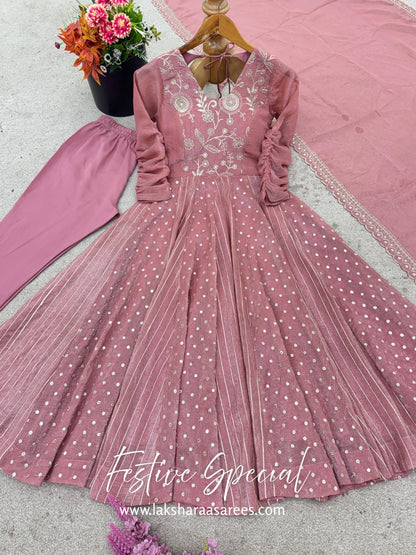 AMELIA — Crunchy Anarkali Suit