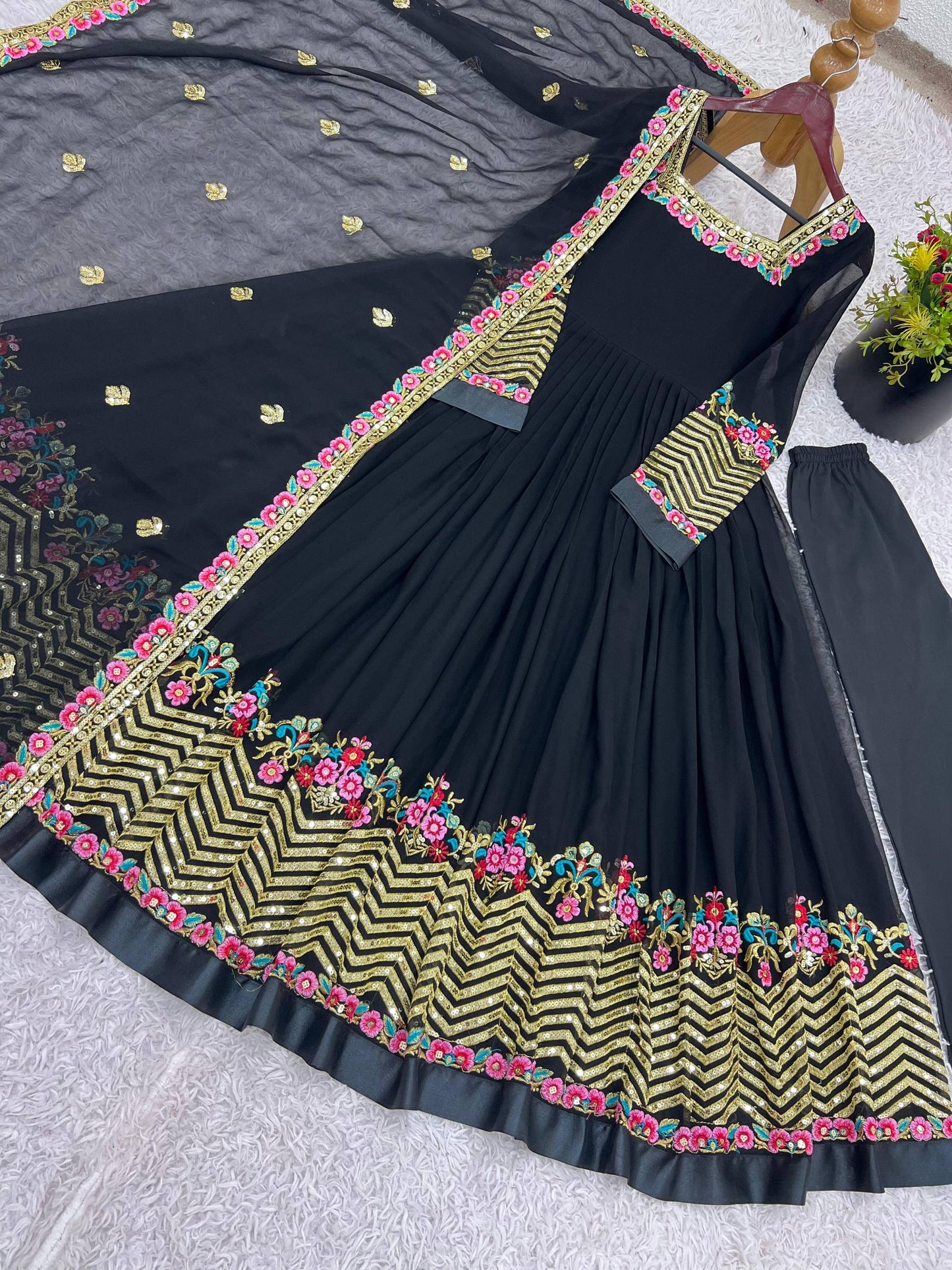 KUSHI - Floral Box Neck Georgette Anarkali