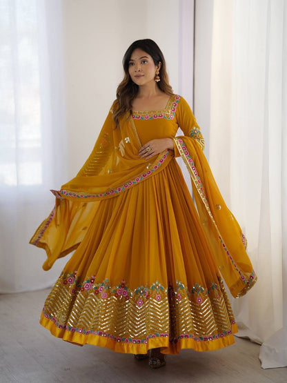 KUSHI - Floral Box Neck Georgette Anarkali