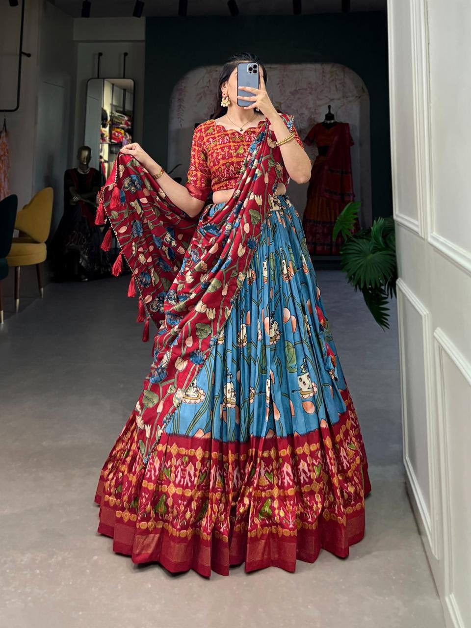 LAKSHIA — Floral Pichwai Half Saree Lehenga