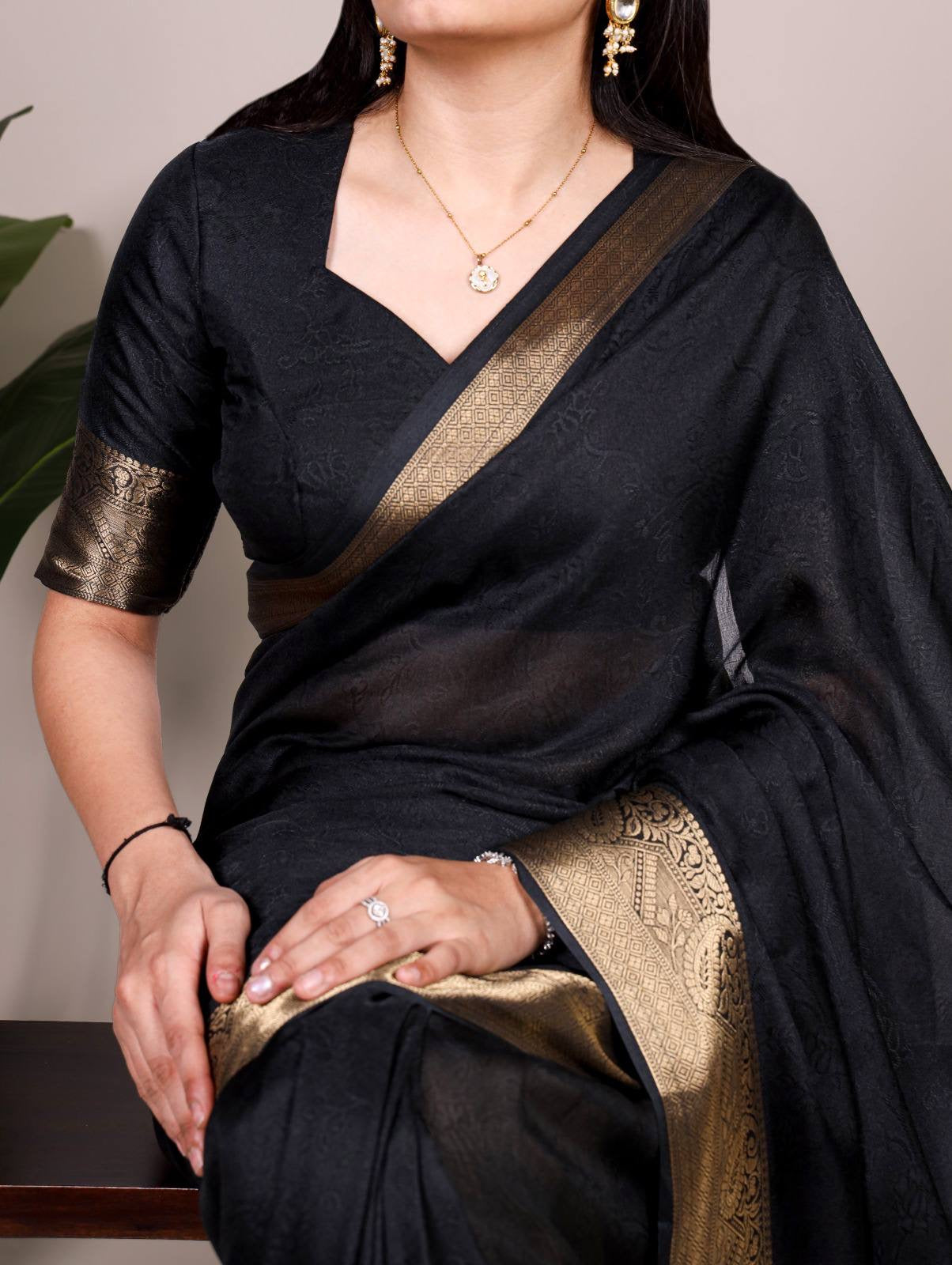PRIANKA — Soft Chiffon Georgette Saree