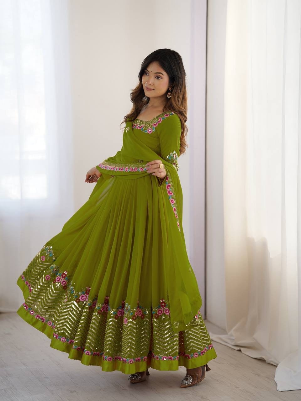 KUSHI - Floral Box Neck Georgette Anarkali