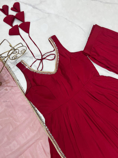 KARINAA - Chanderi Silk Anarkali x Tassel Back Suit