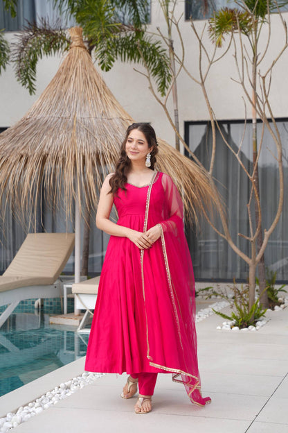 KARINAA - Chanderi Silk Anarkali x Tassel Back Suit