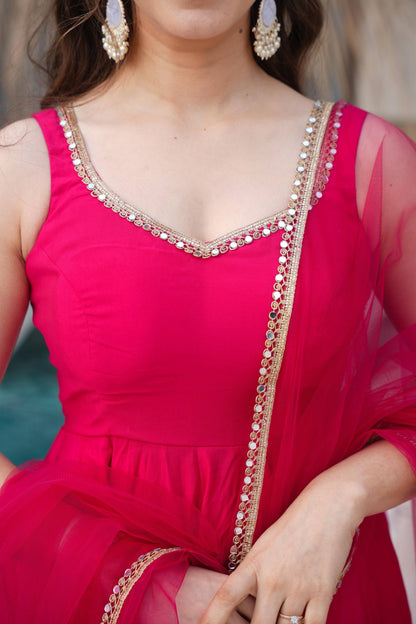 KARINAA - Chanderi Silk Anarkali x Tassel Back Suit