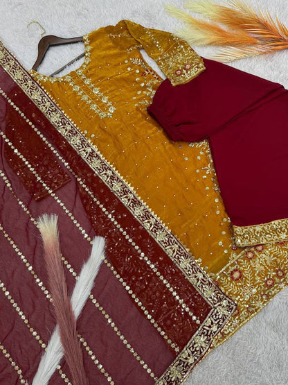 SAYURI — Shimmery Pakistani Suit