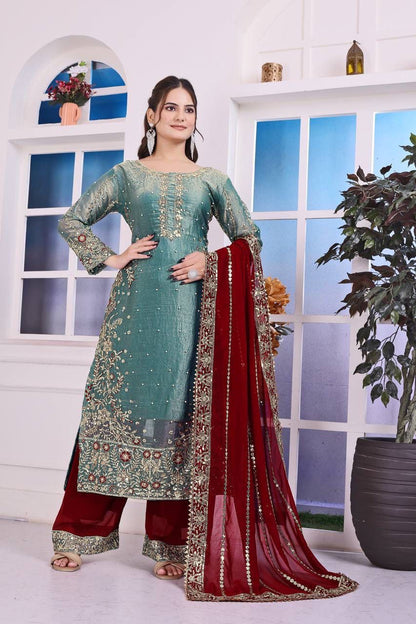 SAYURI — Shimmery Pakistani Suit