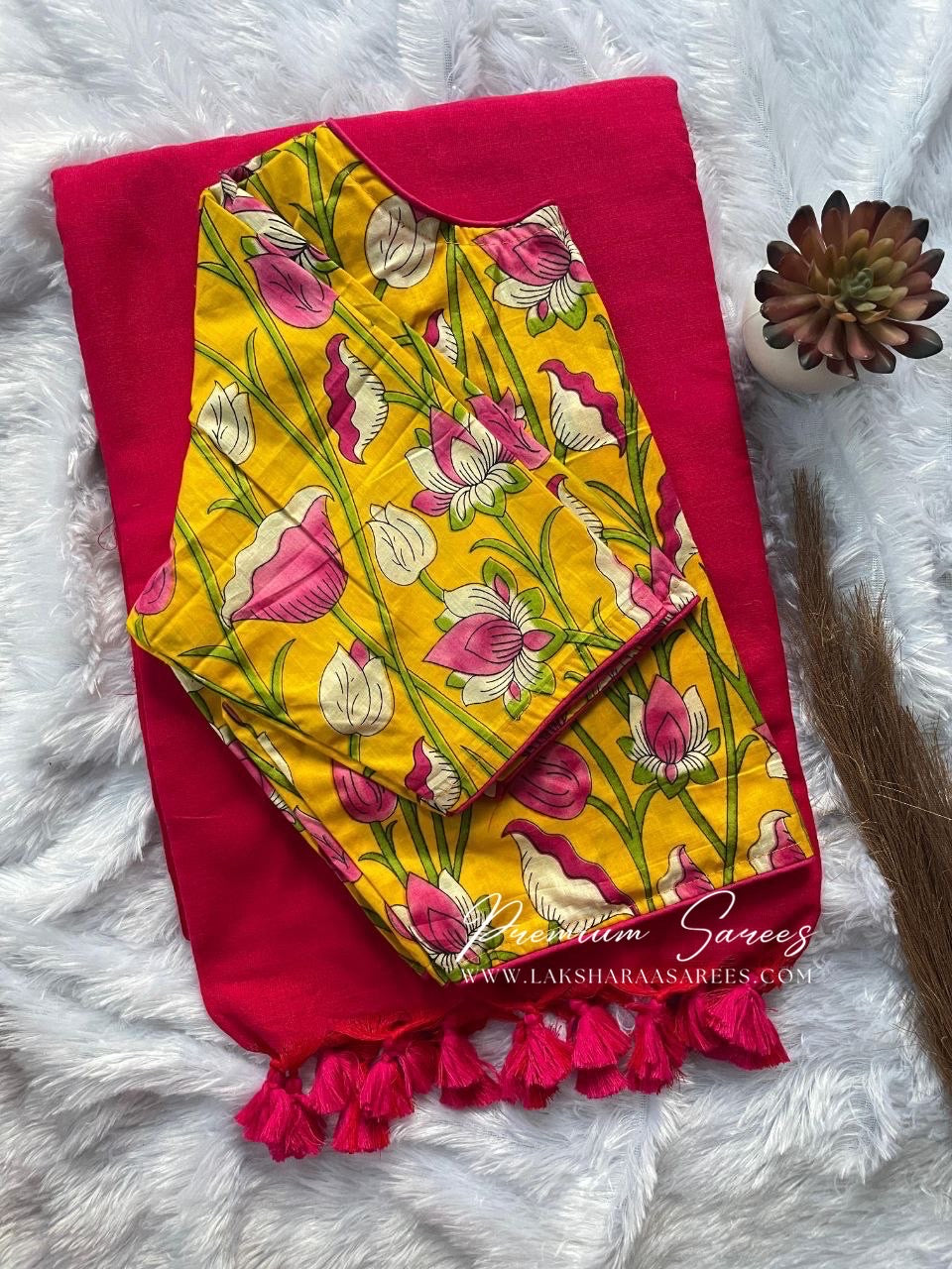 BAVEE — Cute Kadhi Cotton Saree x Stitched Blouse - Laksharaa Sarees