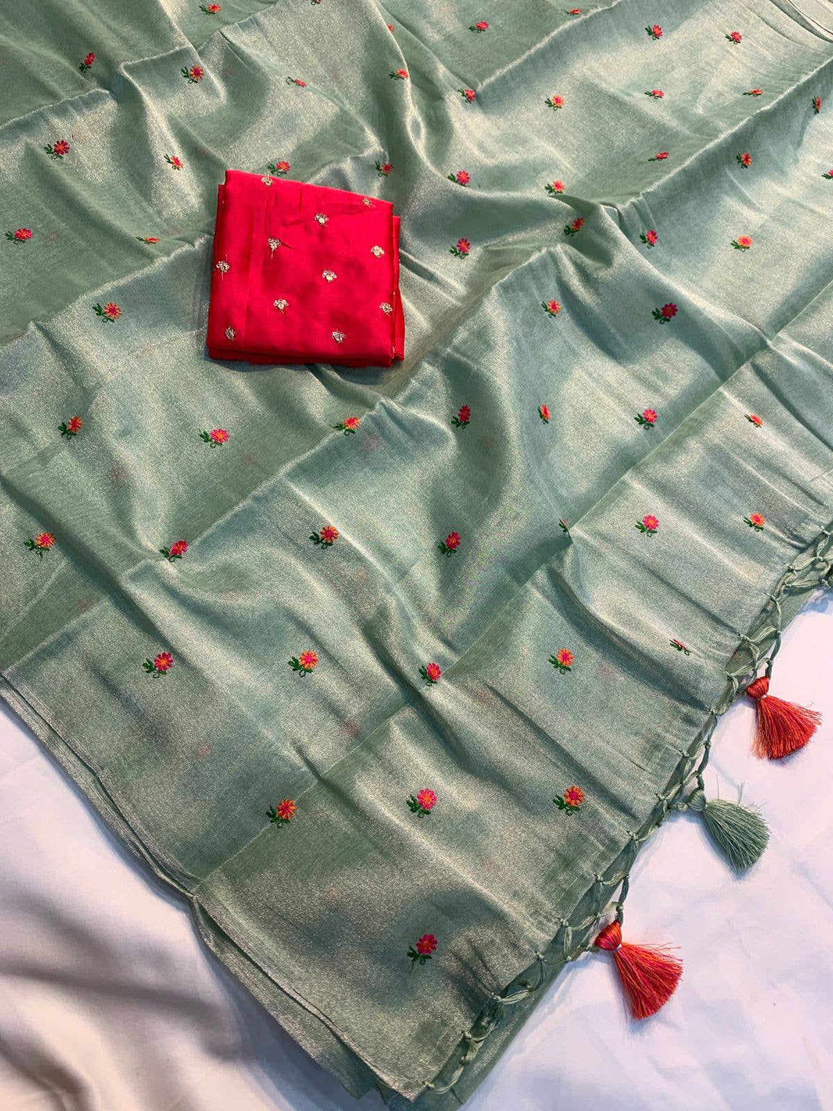 Soft simmer tissue linen saree by Laksharaa Sarees featuring a delicate, elegant design in light, breathable fabric.