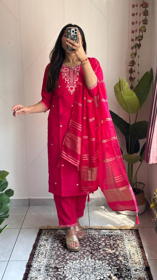 Red Floral Kurti Set
