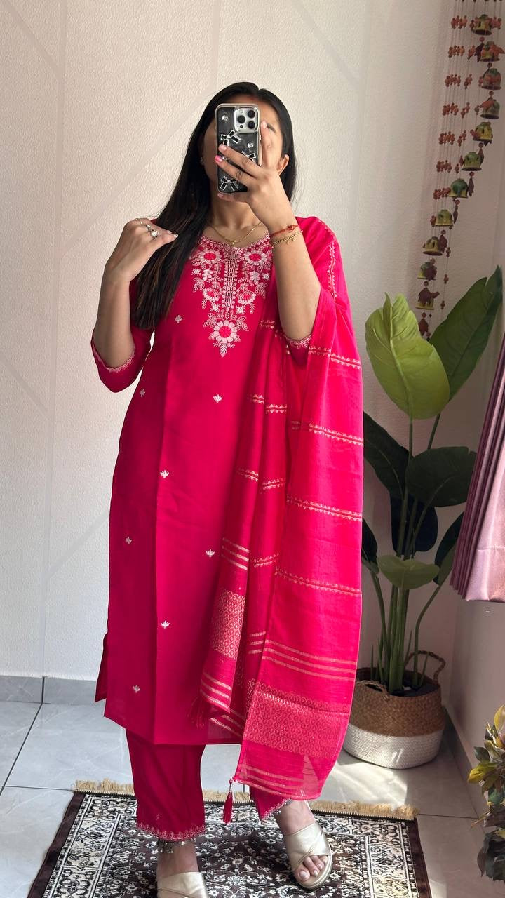Red Floral Kurti Set