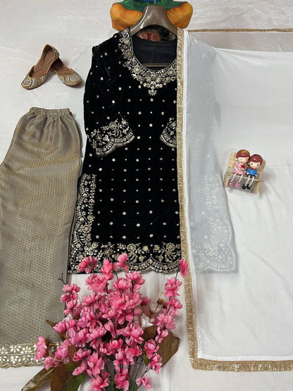 ARMINA — Pakistani Velvet Salwar Suit - Laksharaa Sarees