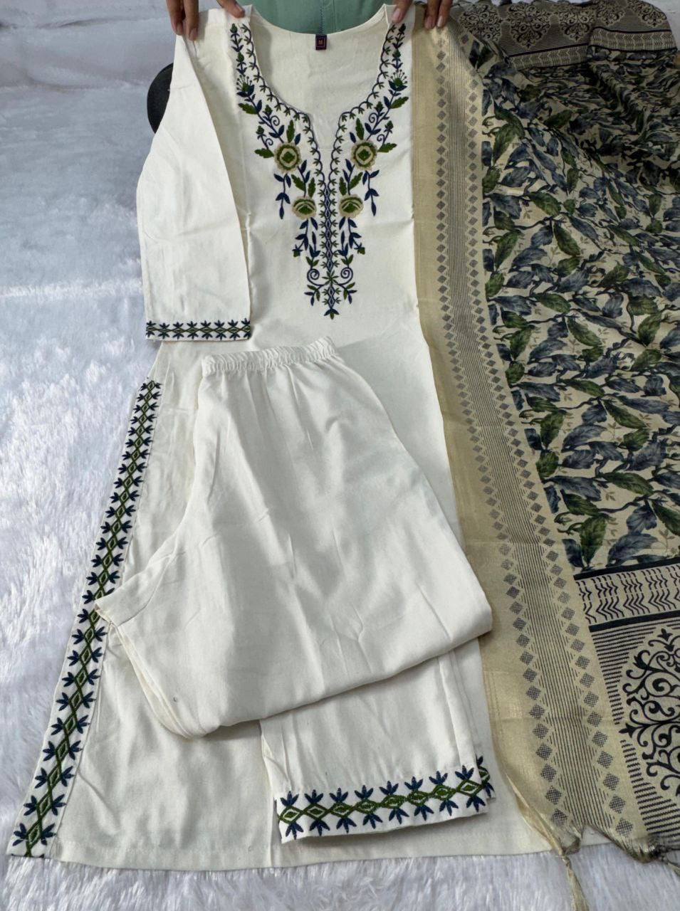 Kurtis set - Laksharaa Sarees