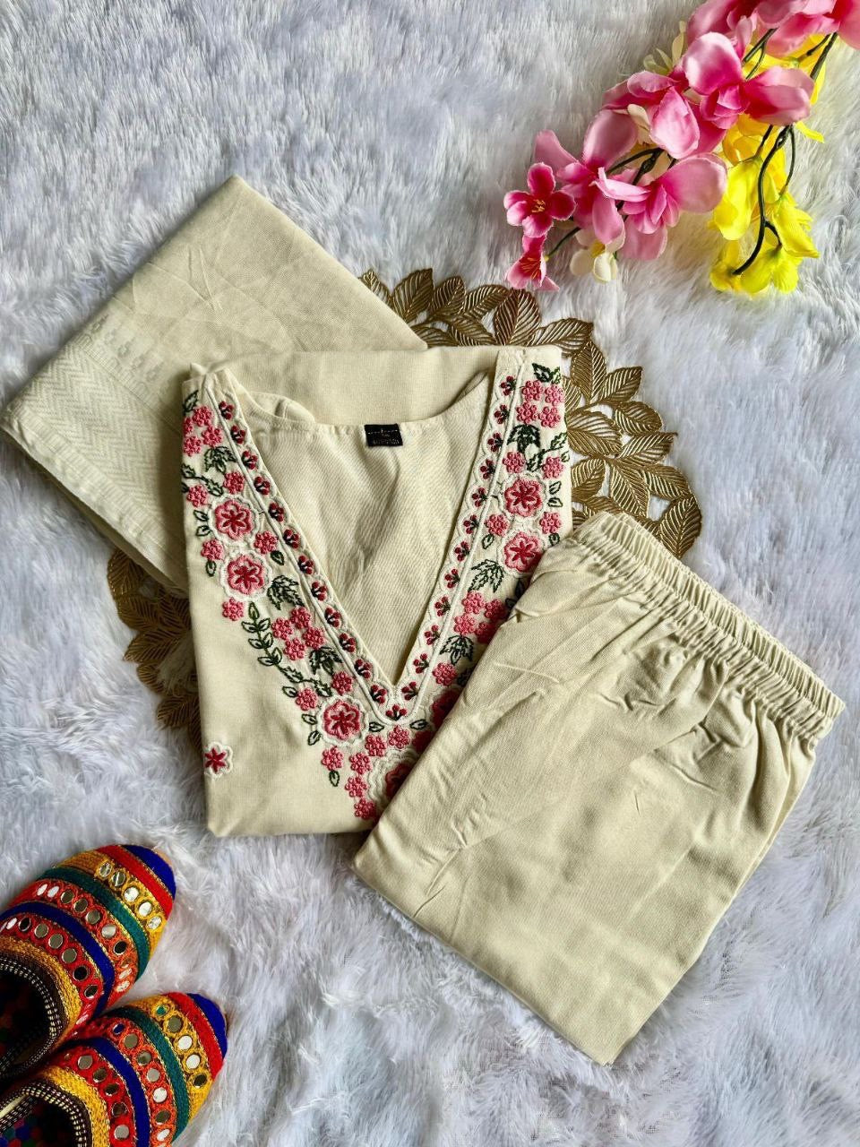 Cream Kurti set - Laksharaa Sarees