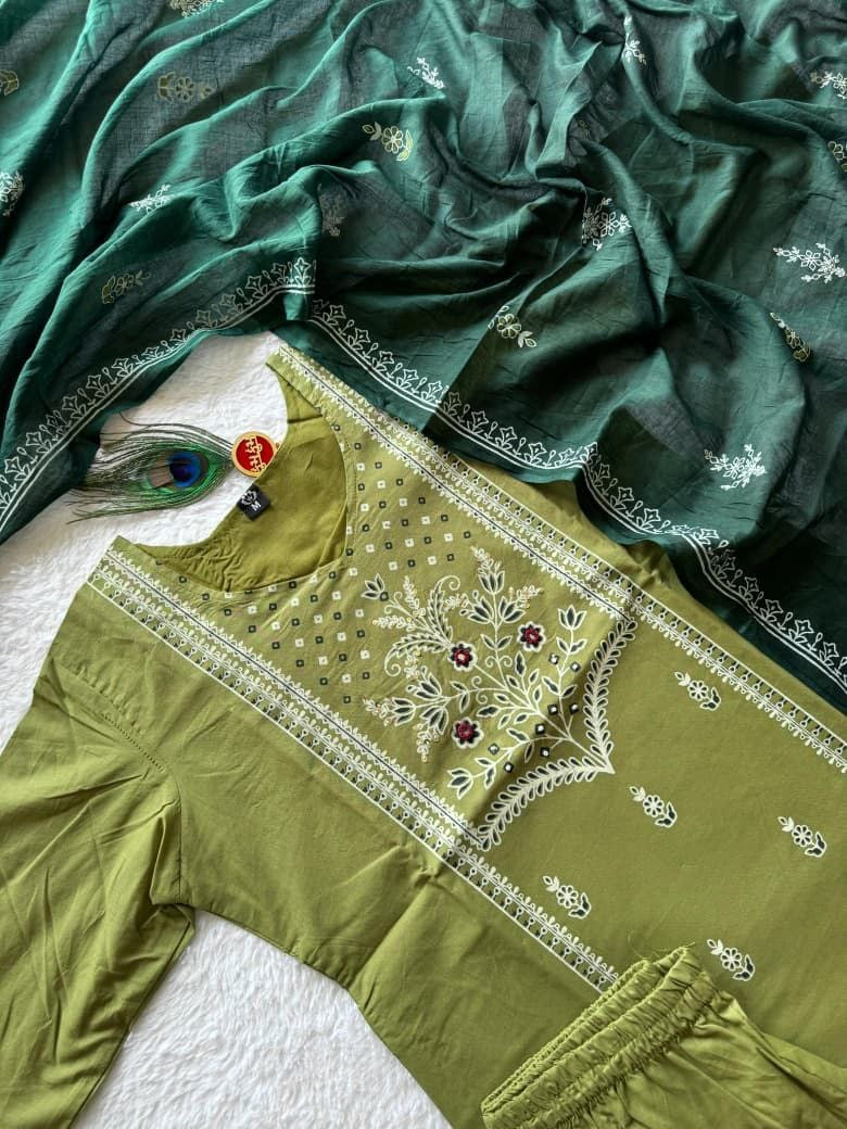 Green Kurtis - Laksharaa Sarees