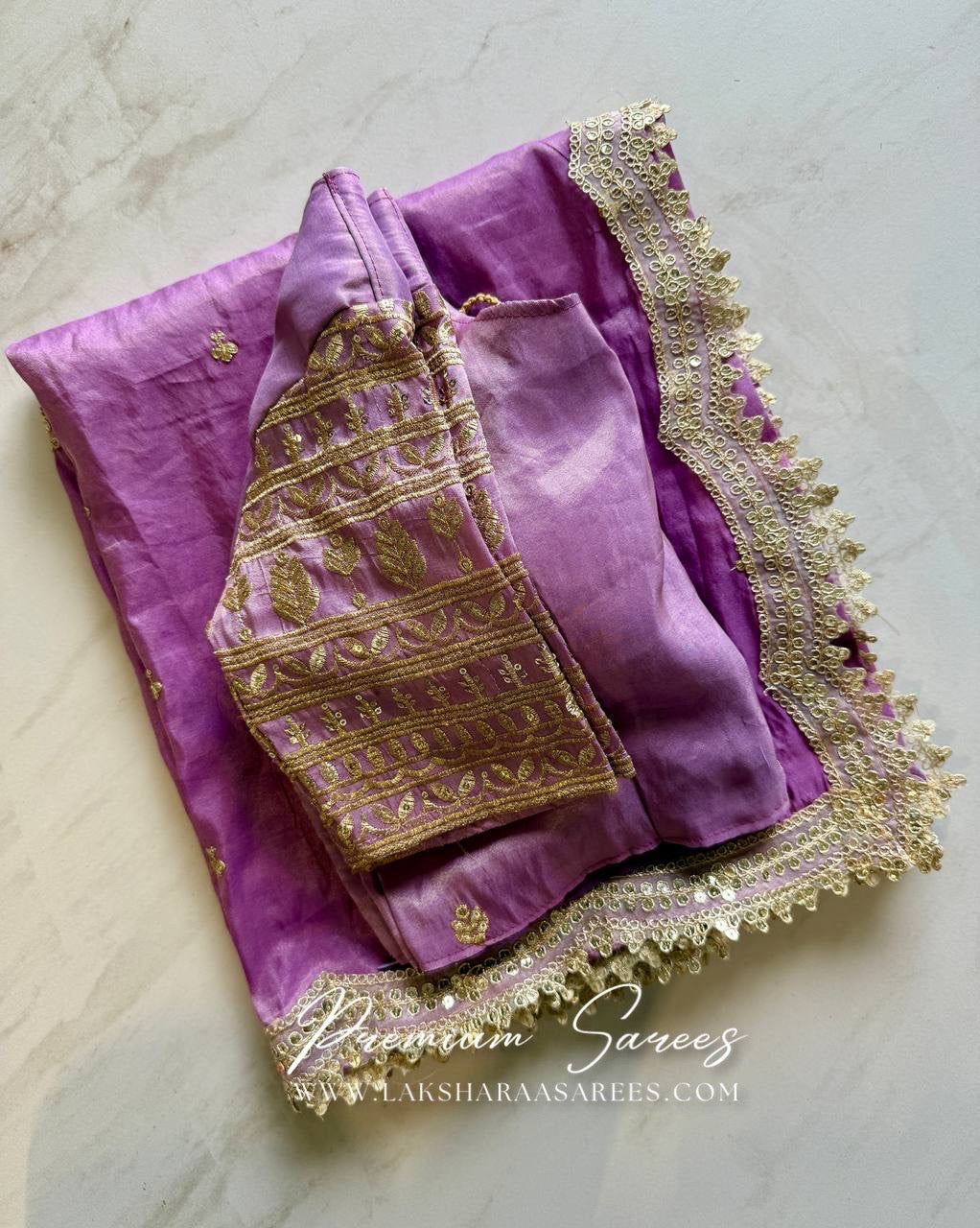 Grand Viscose Saree x Designer Blouse
