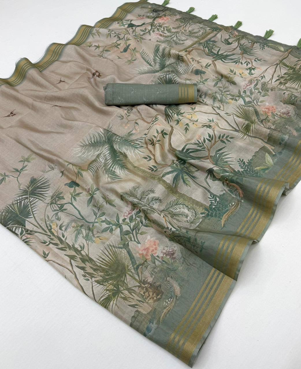 Beautiful Printed Linen Saree