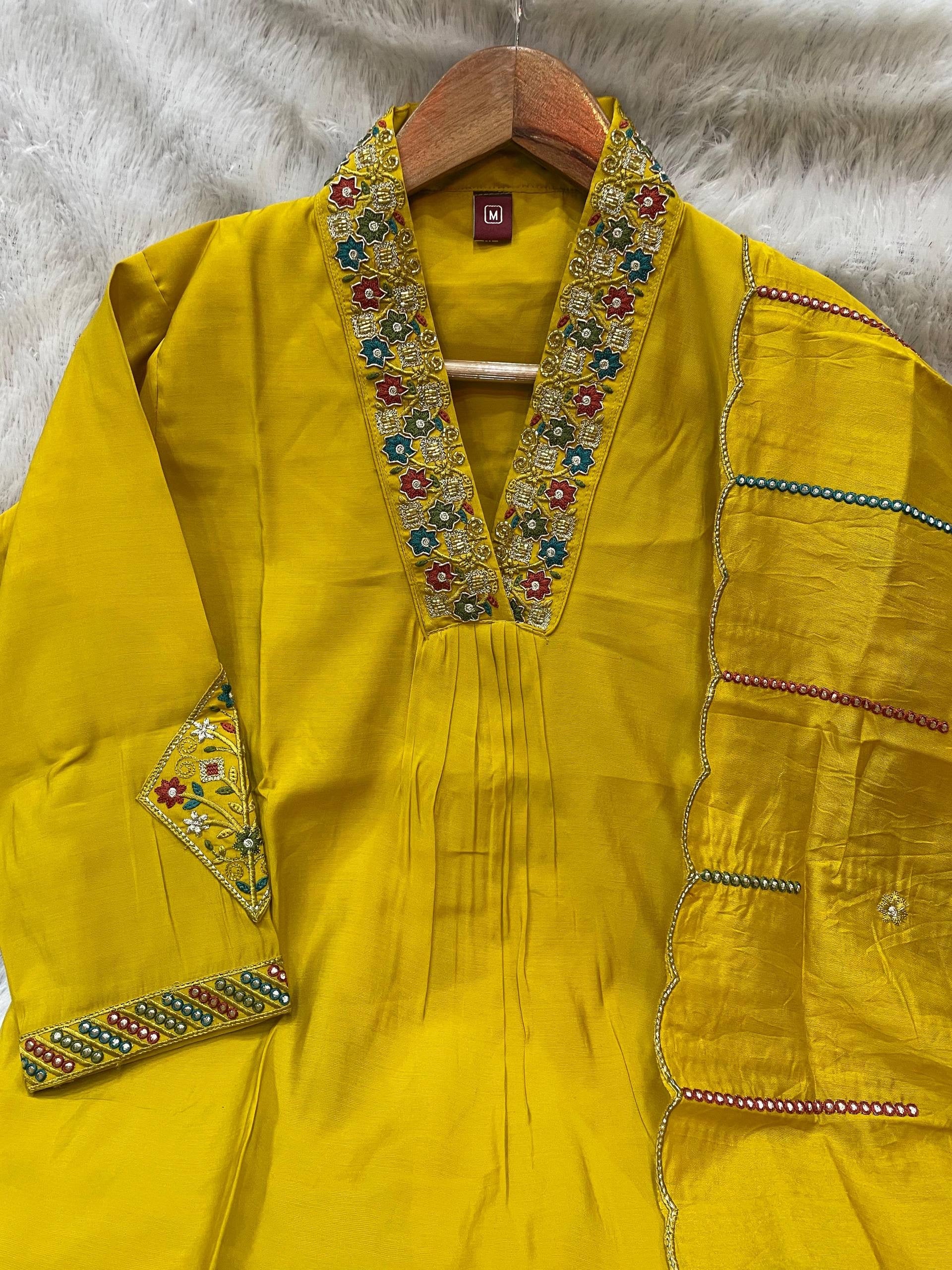 NAYAL - Comfy Kurti Set - Laksharaa Sarees