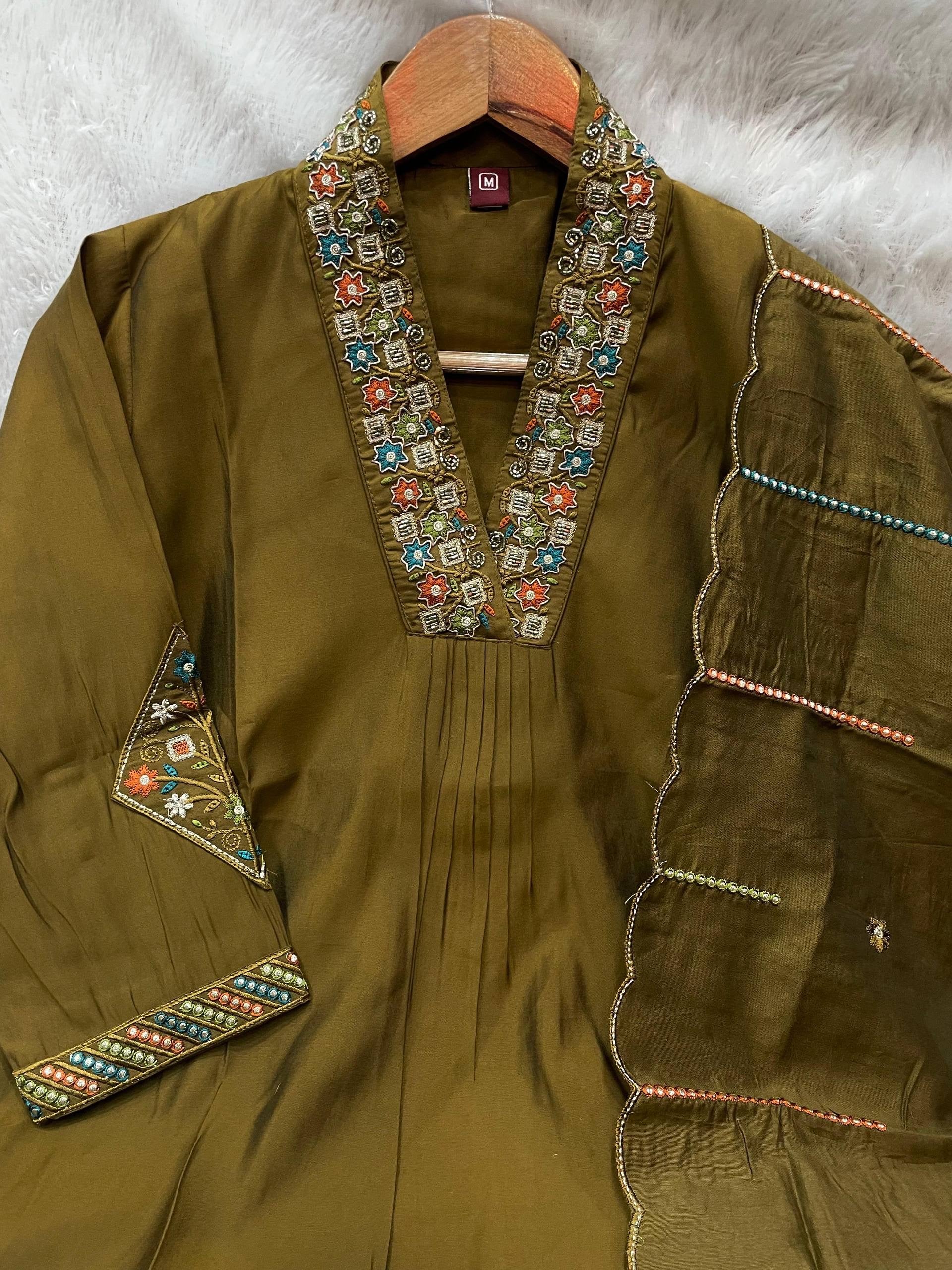 NAYAL - Comfy Kurti Set - Laksharaa Sarees