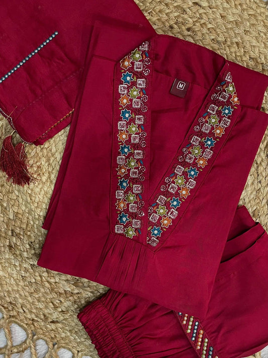 NAYAL - Comfy Kurti Set - Laksharaa Sarees