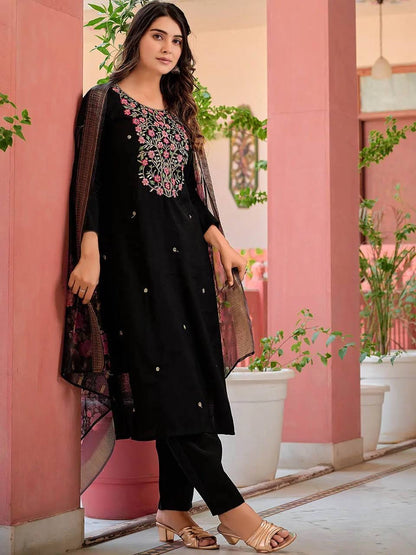 Black Floral Kurti Suit