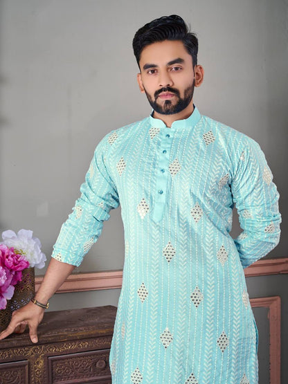 Exquisite thread work Men Kurta