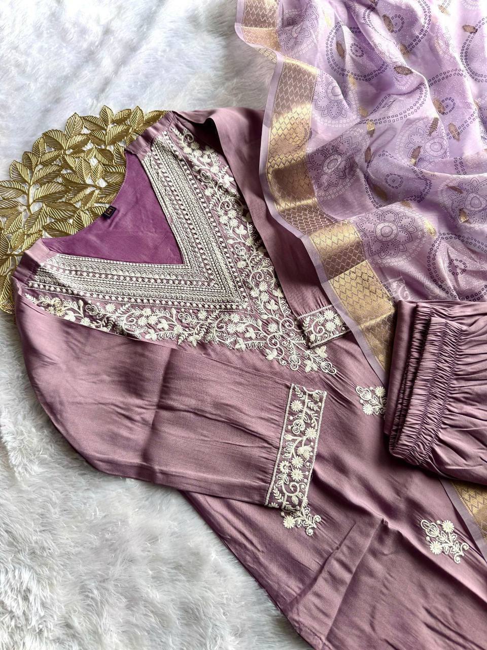 Laksharaa Sarees Lilac Comfy Roman Silk Kurti Set Side View
