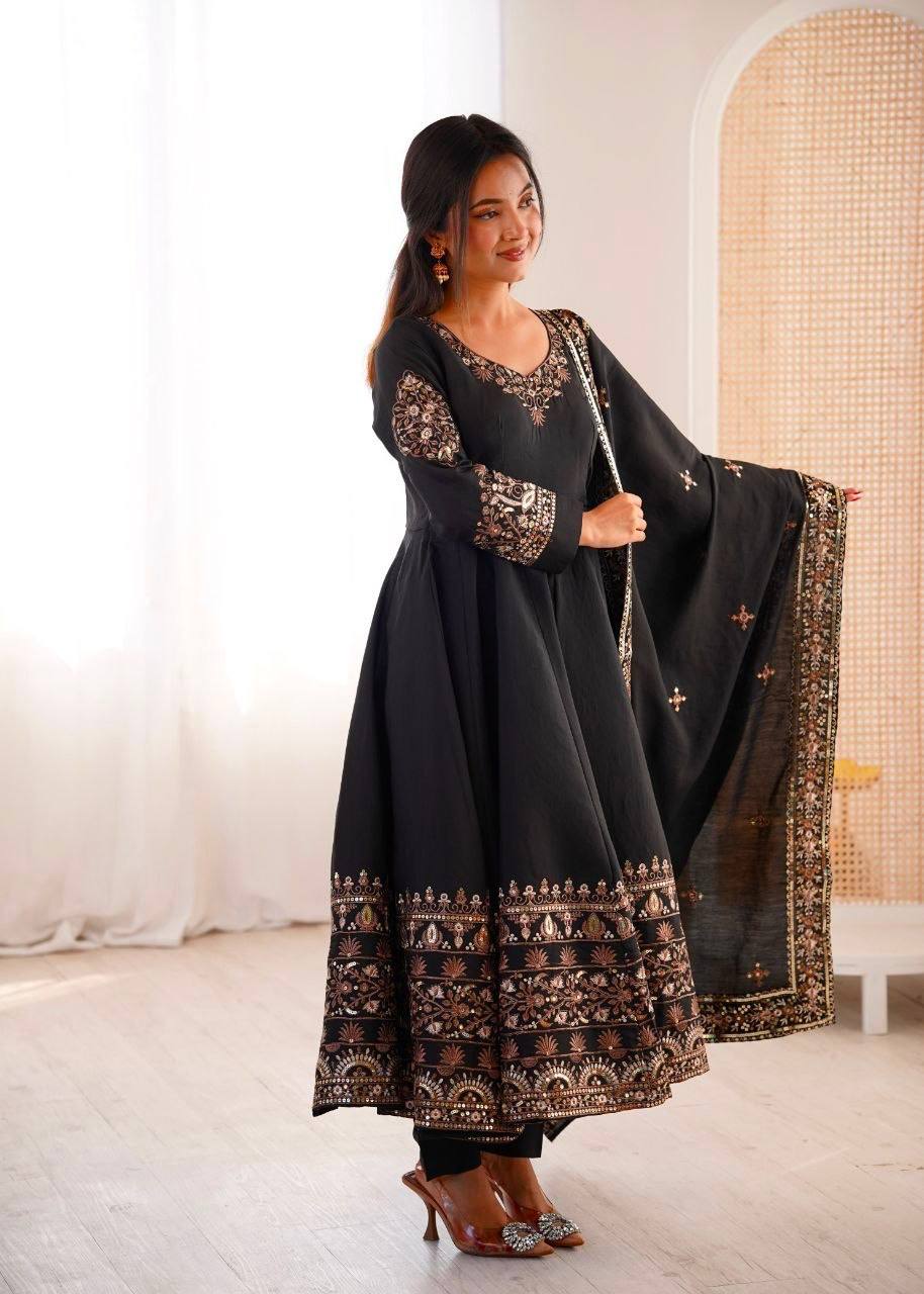 Laksharaa Sarees Black Anarkali Suit Model Posing Side View