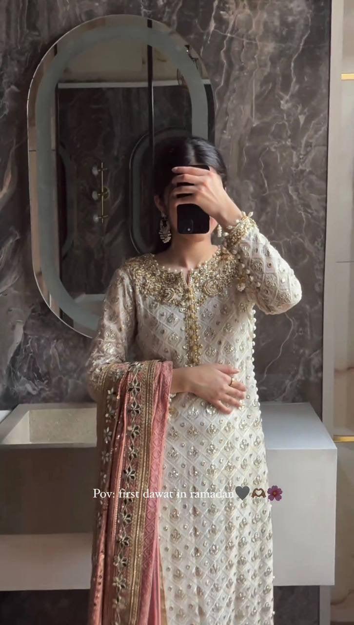 White x Pink Pakistani Salwar Kameez