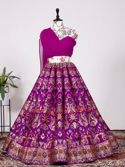 Amiraa Lehenga ( Blouse readymade)