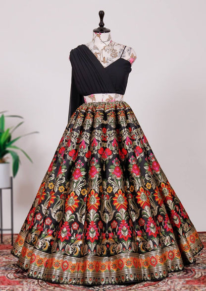 Amiraa Lehenga ( Blouse readymade)